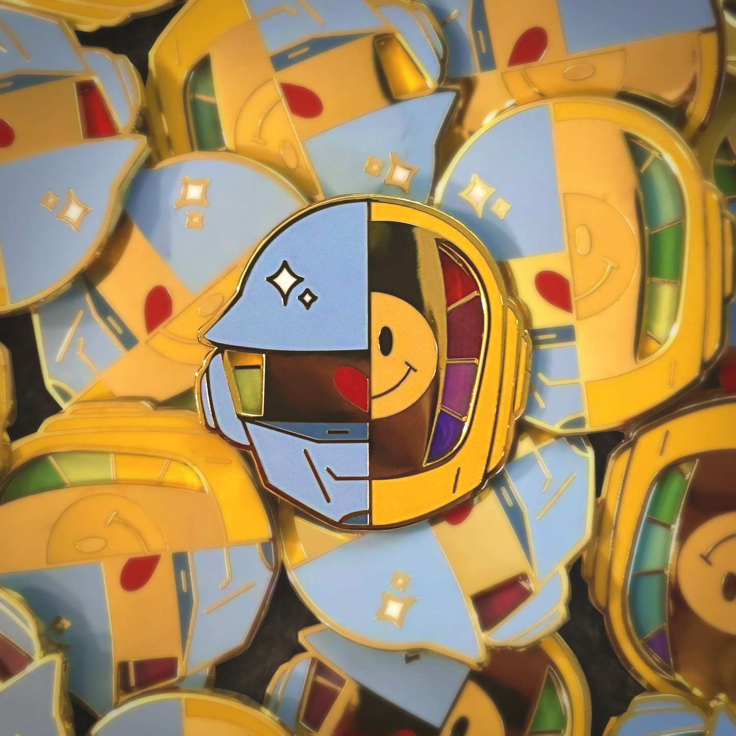 Split-Helmet Spinner Pin